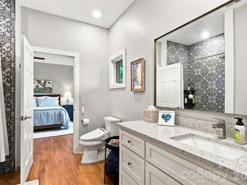 600 Tanglewood Lane, Saluda, NC 28773.  MLS# CAR4417880, YatesRealty ID 47665. 