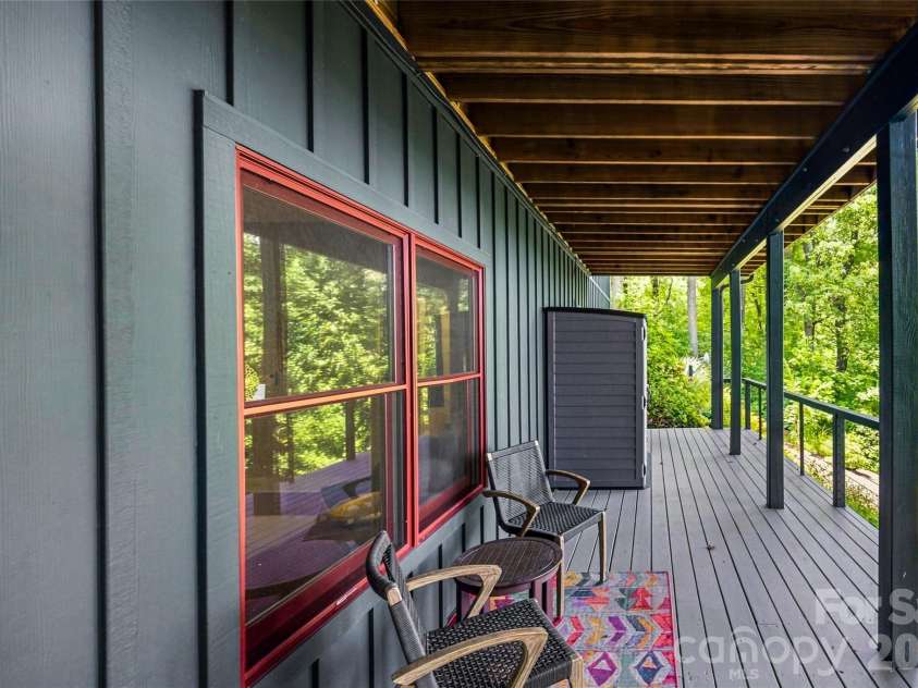 600 Tanglewood Lane, Saluda, NC 28773.  MLS# CAR4417880, YatesRealty ID 47665. 