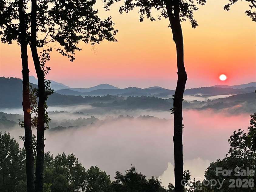 600 Tanglewood Lane, Saluda, NC 28773.  MLS# CAR4417880, YatesRealty ID 47665. 