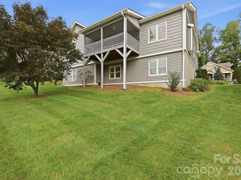 231 Shaws Creek Farm Road, Laurel Park, NC 28739.  MLS# CAR4418633, YatesRealty ID 47666. 