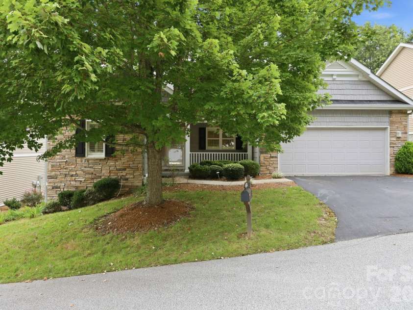 231 Shaws Creek Farm Road, Laurel Park, NC 28739.  MLS# CAR4418633, YatesRealty ID 47666. 