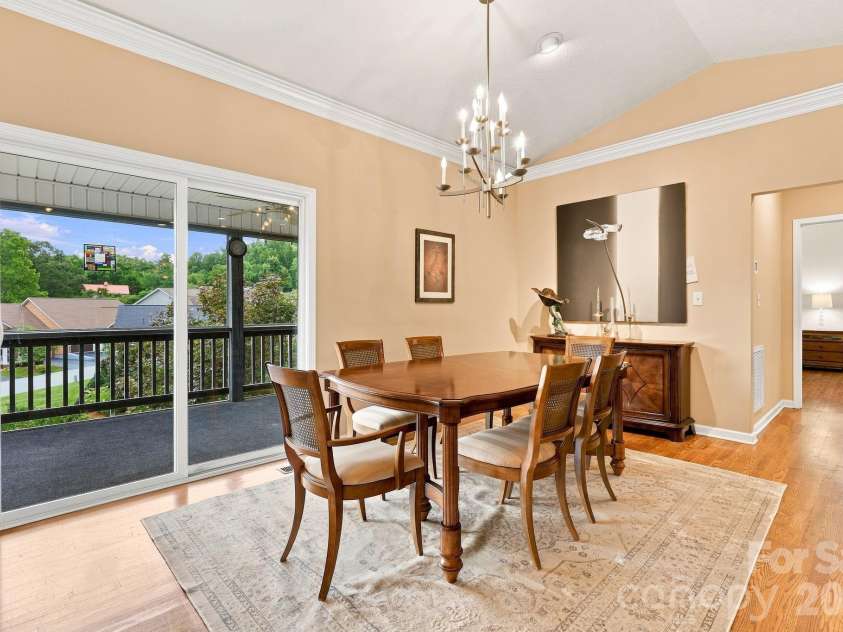 231 Shaws Creek Farm Road, Laurel Park, NC 28739.  MLS# CAR4418633, YatesRealty ID 47666. 