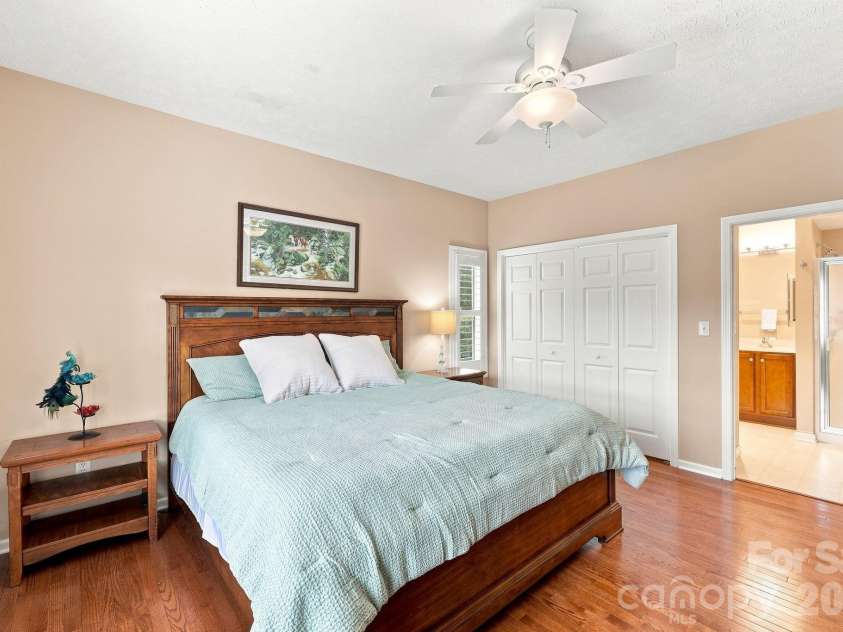 231 Shaws Creek Farm Road, Laurel Park, NC 28739.  MLS# CAR4418633, YatesRealty ID 47666. 