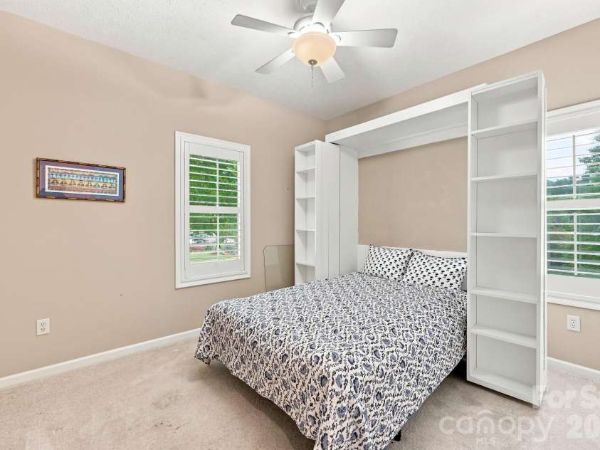 231 Shaws Creek Farm Road, Laurel Park, NC 28739.  MLS# CAR4418633, YatesRealty ID 47666. 