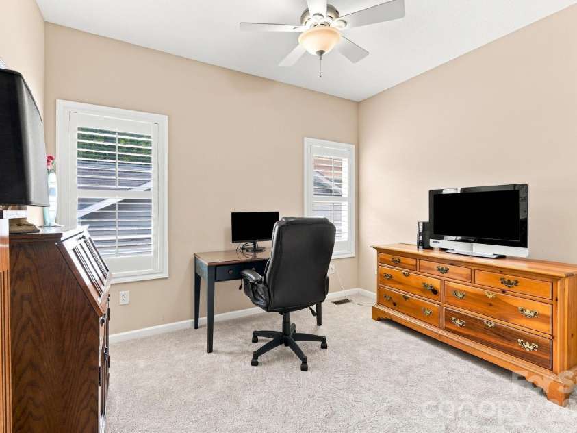 231 Shaws Creek Farm Road, Laurel Park, NC 28739.  MLS# CAR4418633, YatesRealty ID 47666. 