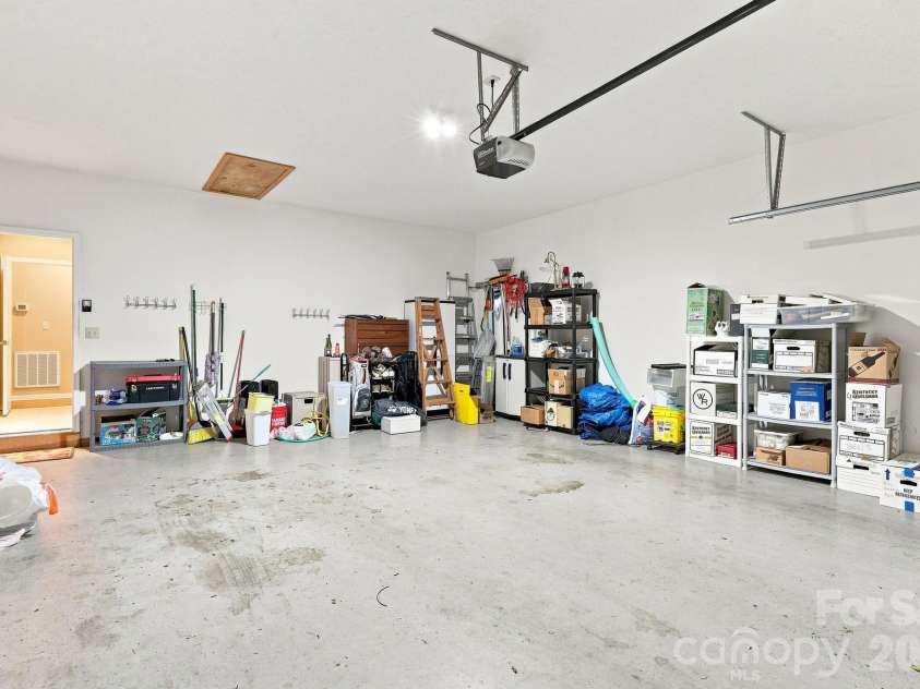 231 Shaws Creek Farm Road, Laurel Park, NC 28739.  MLS# CAR4418633, YatesRealty ID 47666. 