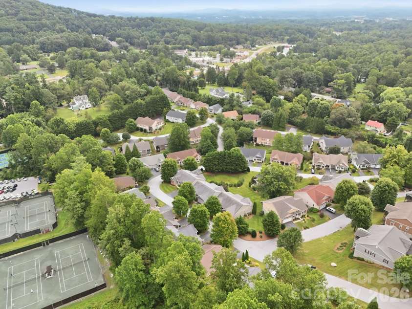 231 Shaws Creek Farm Road, Laurel Park, NC 28739.  MLS# CAR4418633, YatesRealty ID 47666. 