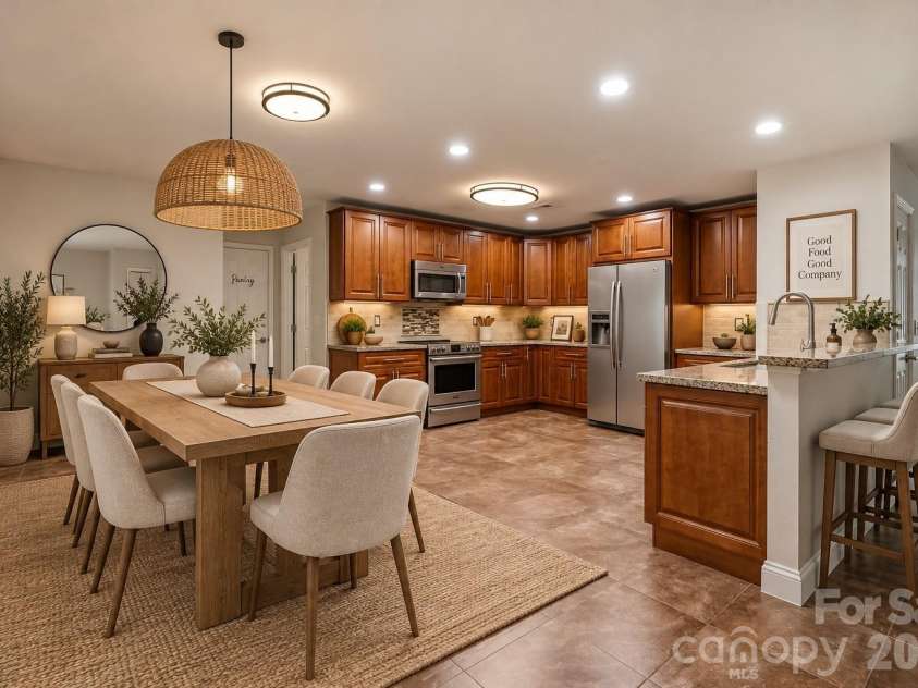6324 Carpentaria Court, Charlotte, NC 28215.  MLS# CAR4419448, YatesRealty ID 47667. Virtually Staged- Kitchen/Breakfast area
