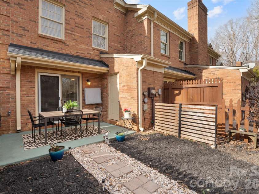 4121 Ivystone Court, Charlotte, NC 28277.  MLS# CAR4344162, YatesRealty ID 4767. 