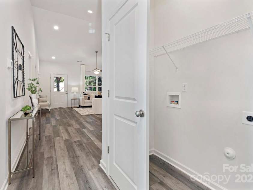 5615 Howard Street, Charlotte, NC 28269.  MLS# CAR4216605, YatesRealty ID 4767. Representation