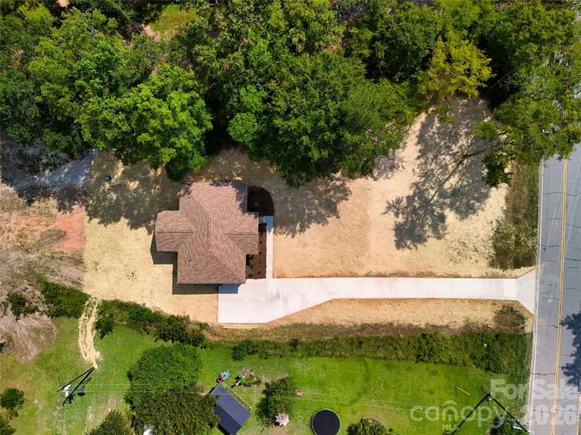 4700 Harmony Church Road, Edgemoor, SC 29712.  MLS# CAR4417082, YatesRealty ID 47670. 