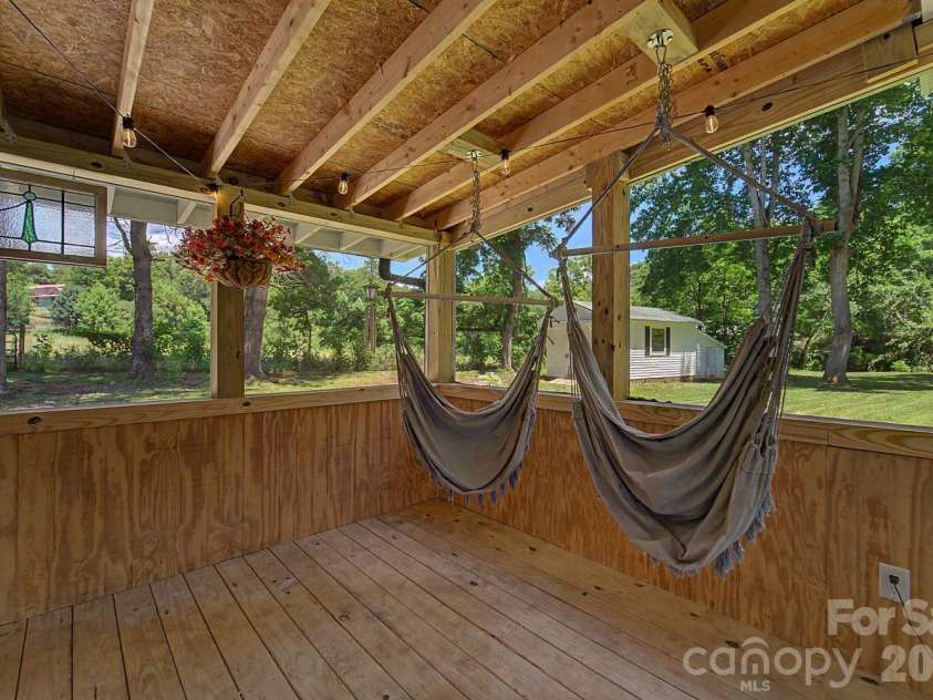 336 Greens Creek Road, Sylva, NC 28779.  MLS# CAR4397691, YatesRealty ID 47671. 