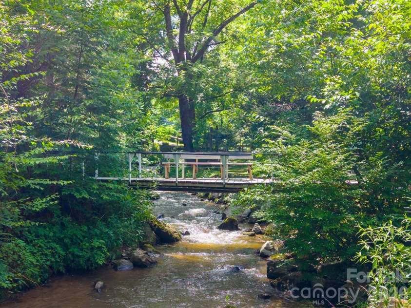 336 Greens Creek Road, Sylva, NC 28779.  MLS# CAR4397691, YatesRealty ID 47671. 