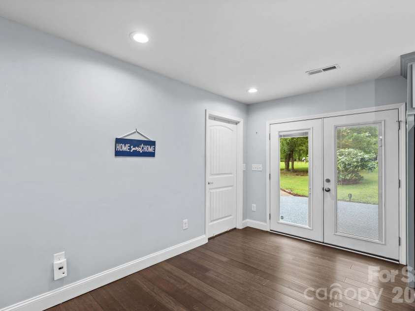 465 Bonanza Drive, Salisbury, NC 28144.  MLS# CAR4395842, YatesRealty ID 47674. 