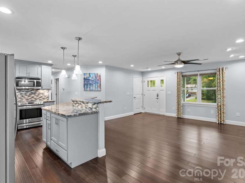 465 Bonanza Drive, Salisbury, NC 28144.  MLS# CAR4395842, YatesRealty ID 47674. 