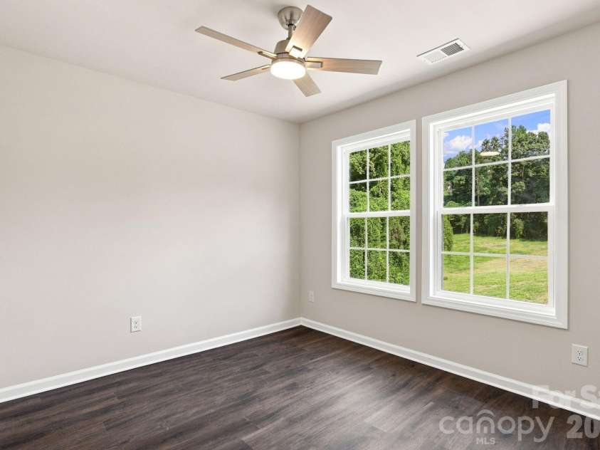 124 McCarver Road, Gastonia, NC 28056.  MLS# CAR4418629, YatesRealty ID 47676. 