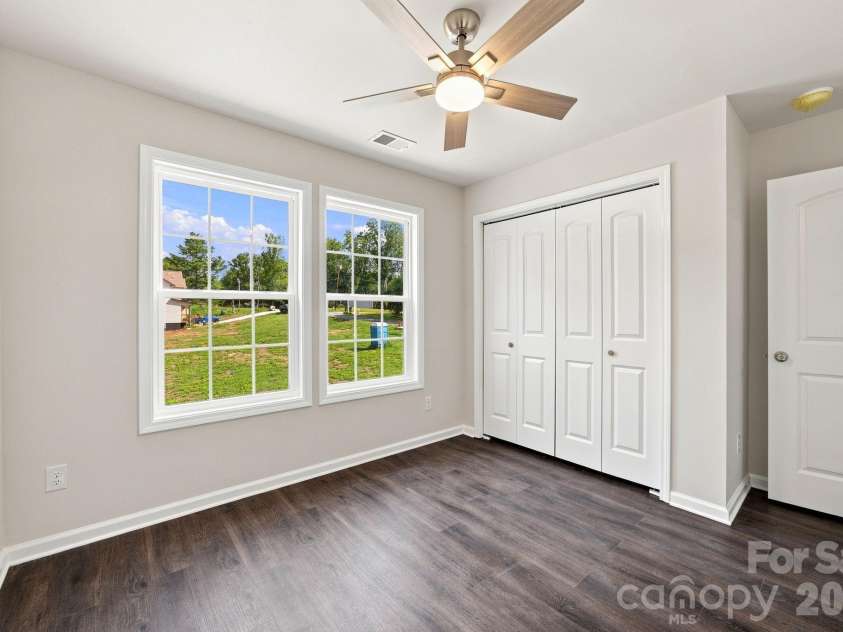124 McCarver Road, Gastonia, NC 28056.  MLS# CAR4418629, YatesRealty ID 47676. 