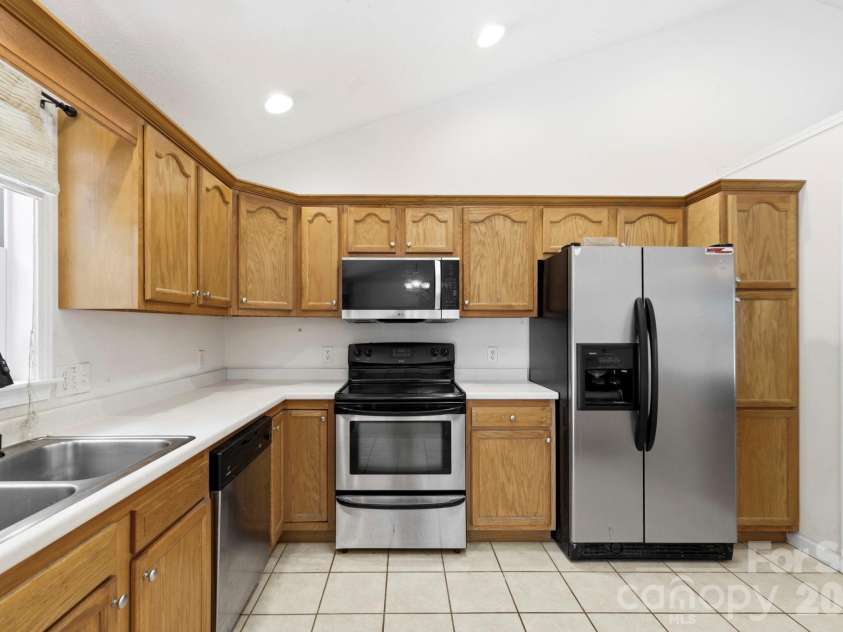 62 Chickwood Trail, Weaverville, NC 28787.  MLS# CAR4419362, YatesRealty ID 47677. 