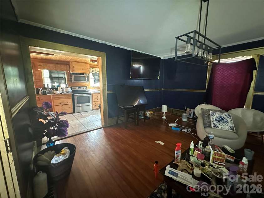 609 Front Street, Chesnee, SC 29323.  MLS# CAR4419514, YatesRealty ID 47678. 