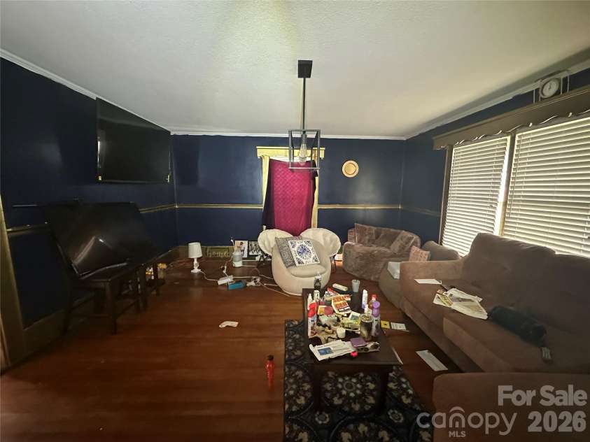 609 Front Street, Chesnee, SC 29323.  MLS# CAR4419514, YatesRealty ID 47678. 