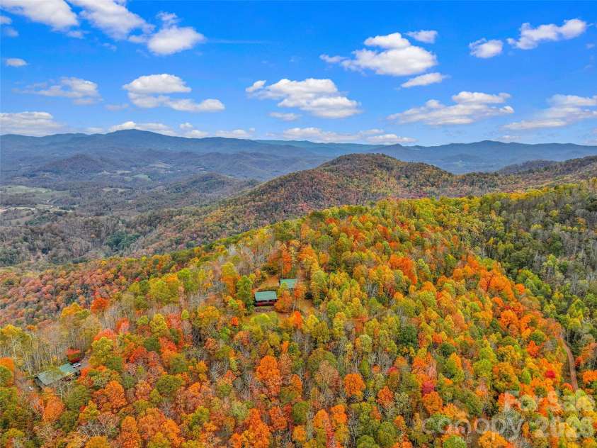 1447/1421 Ayers Mountain Road, Green Mountain, NC 28740.  MLS# CAR4315855, YatesRealty ID 4768. 