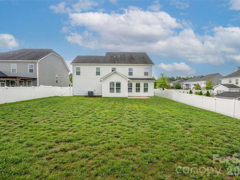 13411 Quicksilver Lane, Huntersville, NC 28078.  MLS# CAR4416049, YatesRealty ID 47680. 