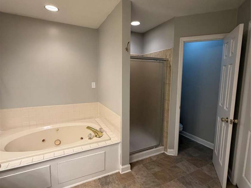 1611 Plantation Trail, Gastonia, NC 28056.  MLS# CAR4419193, YatesRealty ID 47682. 