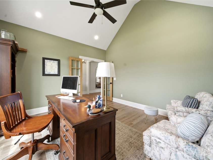531 Buckview Lane, Elgin, SC 29045.  MLS# CAR4418868, YatesRealty ID 47683. 
