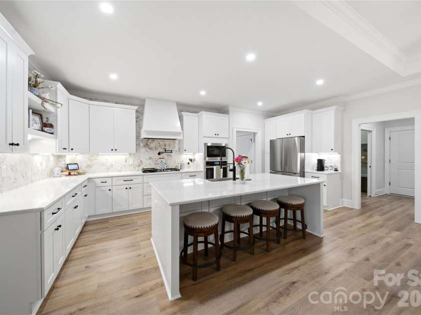 531 Buckview Lane, Elgin, SC 29045.  MLS# CAR4418868, YatesRealty ID 47683. 