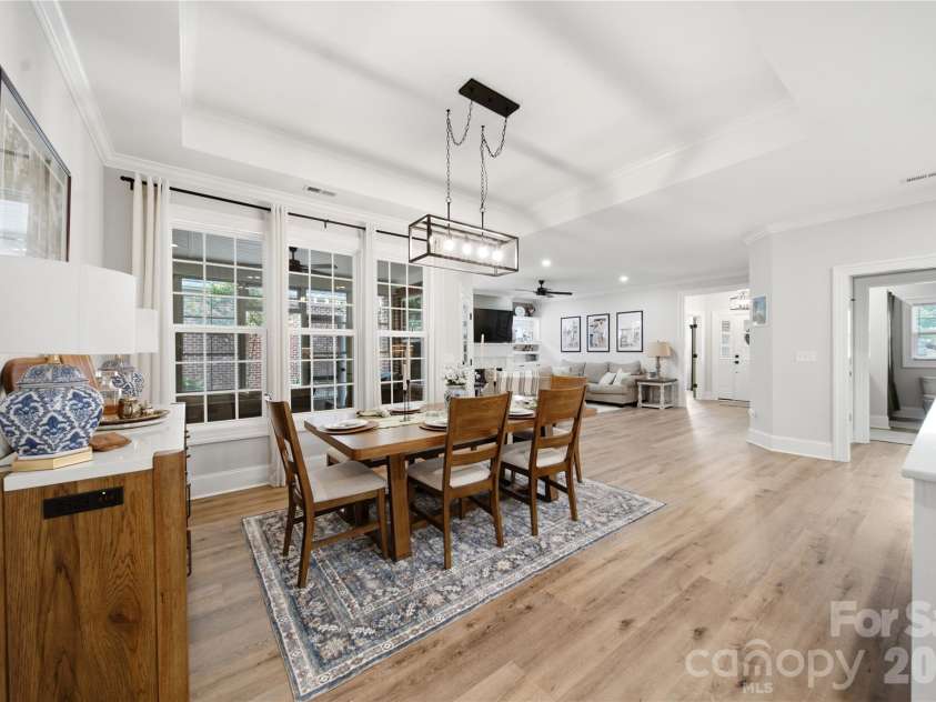 531 Buckview Lane, Elgin, SC 29045.  MLS# CAR4418868, YatesRealty ID 47683. Large Dining Area