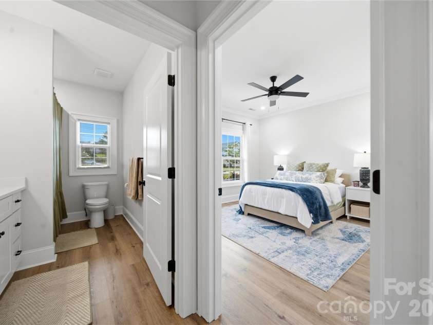 531 Buckview Lane, Elgin, SC 29045.  MLS# CAR4418868, YatesRealty ID 47683. Secondary Bedroom Suite on Main Level
