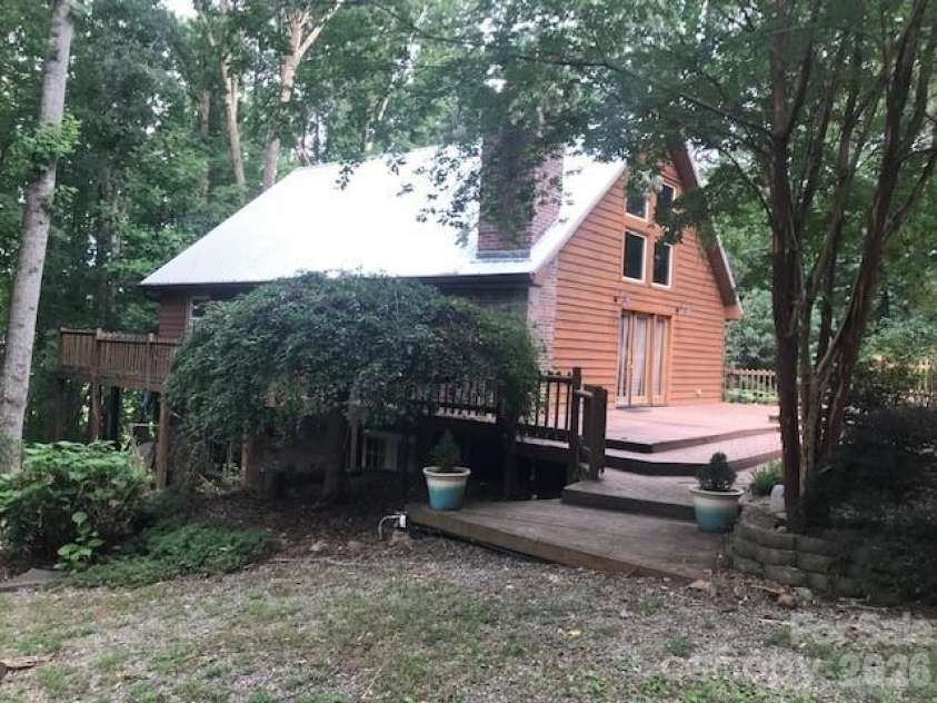 57 Sleepy Gap Road, Arden, NC 28704.  MLS# CAR4419369, YatesRealty ID 47685. 