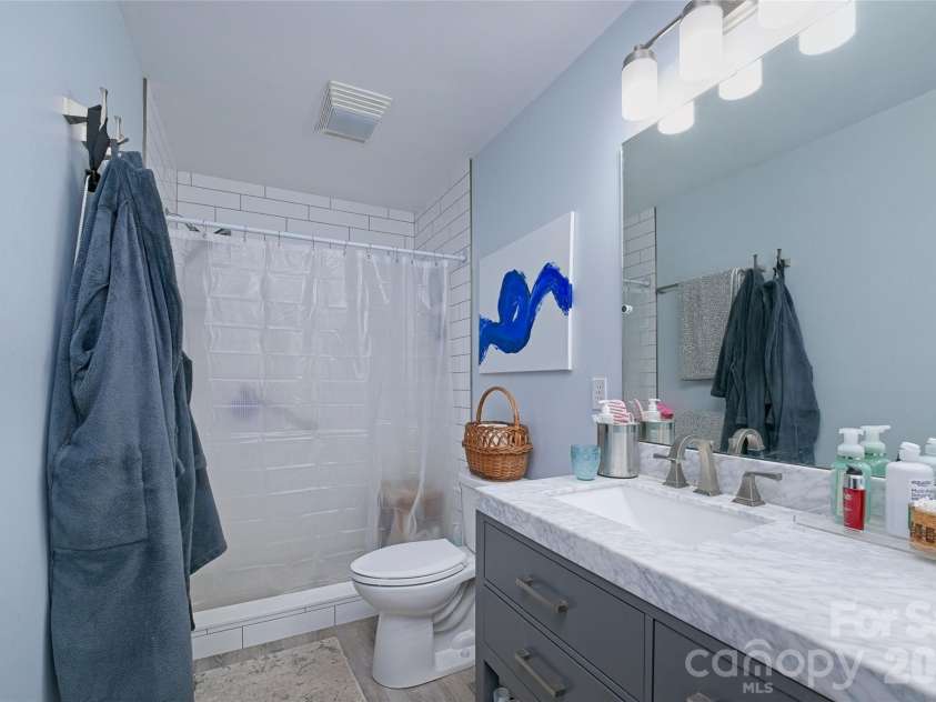 266 Cedarbrook Lane, Nebo, NC 28761.  MLS# CAR4417563, YatesRealty ID 47686. 