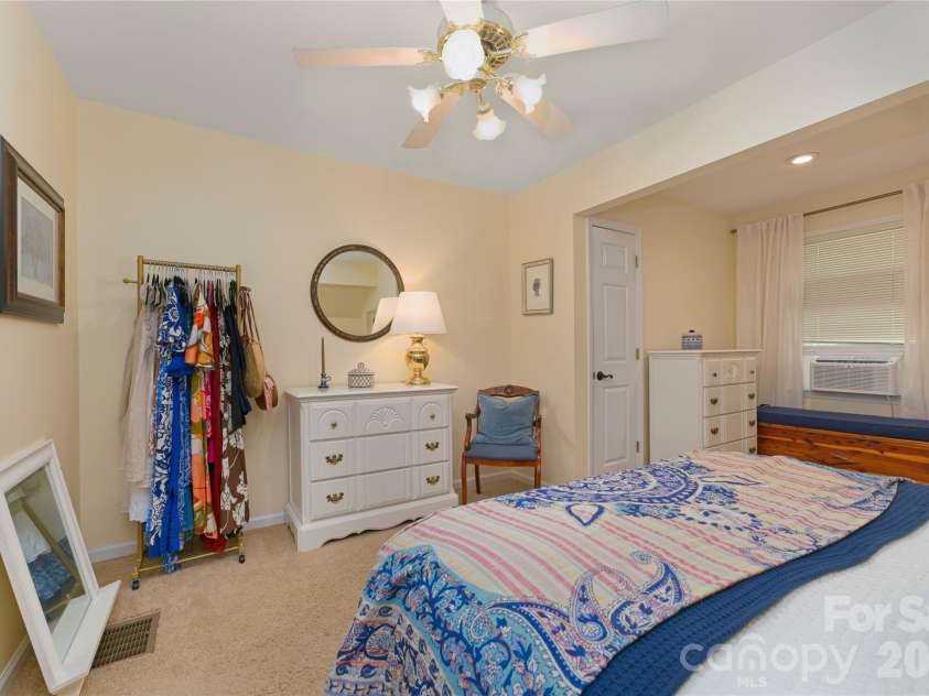 266 Cedarbrook Lane, Nebo, NC 28761.  MLS# CAR4417563, YatesRealty ID 47686. 