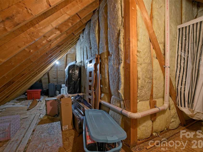 266 Cedarbrook Lane, Nebo, NC 28761.  MLS# CAR4417563, YatesRealty ID 47686. 