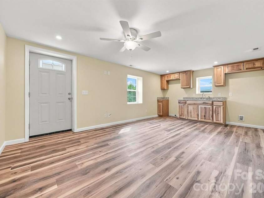 109 Countryside Drive, Lenoir, NC 28645.  MLS# CAR4419459, YatesRealty ID 47688. 