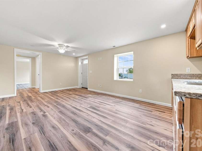109 Countryside Drive, Lenoir, NC 28645.  MLS# CAR4419459, YatesRealty ID 47688. 