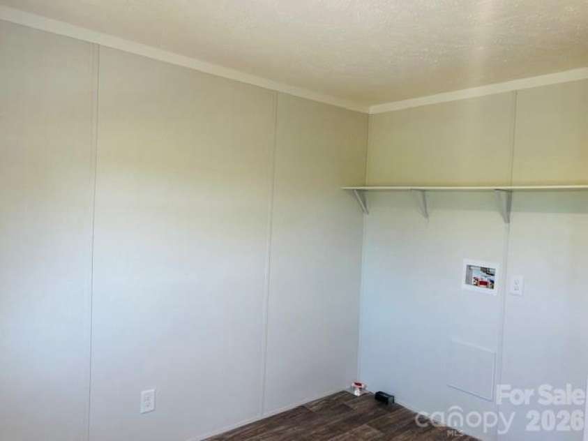 501 Eagle Mills Road, Hamptonville, NC 27020.  MLS# CAR4311085, YatesRealty ID 4769. Laundry