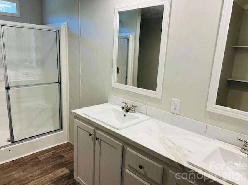 501 Eagle Mills Road, Hamptonville, NC 27020.  MLS# CAR4311085, YatesRealty ID 4769. Primary Bathroom