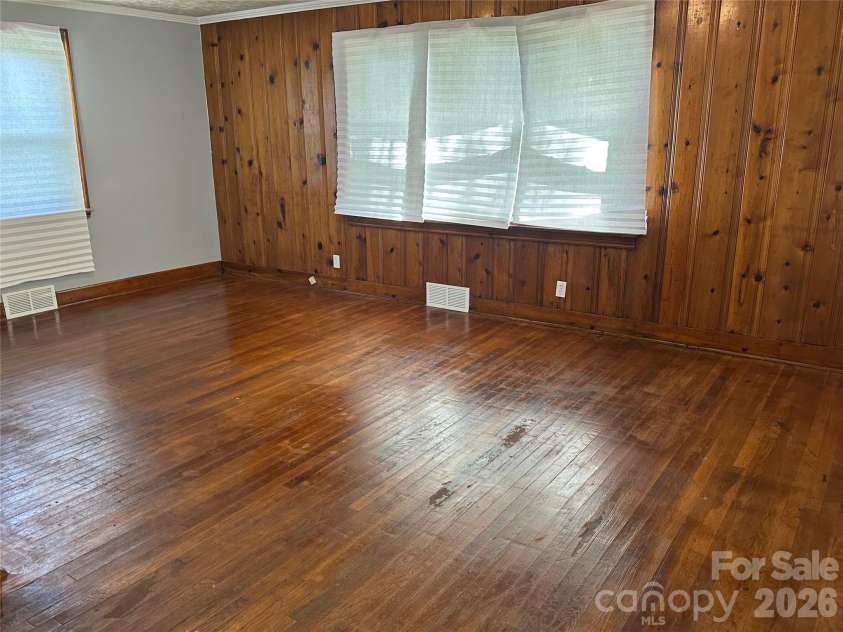 1012 Louise Road, Winston Salem, NC 27107.  MLS# CAR4419508, YatesRealty ID 47691. Primary/den