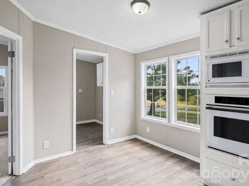 492 Bethlehem Road, Statesville, NC 28677.  MLS# CAR4419534, YatesRealty ID 47693. 