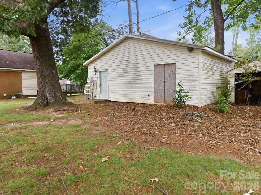 205 Pine Court, China Grove, NC 28023.  MLS# CAR4419536, YatesRealty ID 47698. Detached building