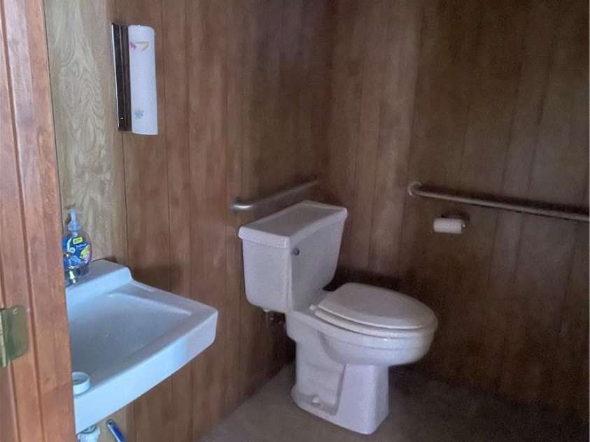 3391 Briarwood Drive, Maiden, NC 28650.  MLS# CAR3940469, YatesRealty ID 477. 