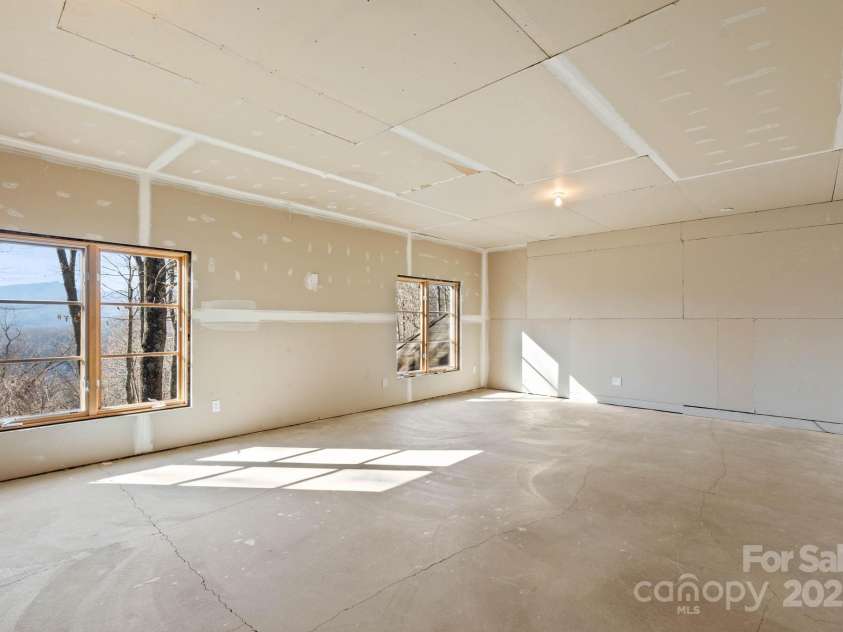 1676 Valle Cay Drive, Vilas, NC 28692.  MLS# CAR4227126, YatesRealty ID 4770. 