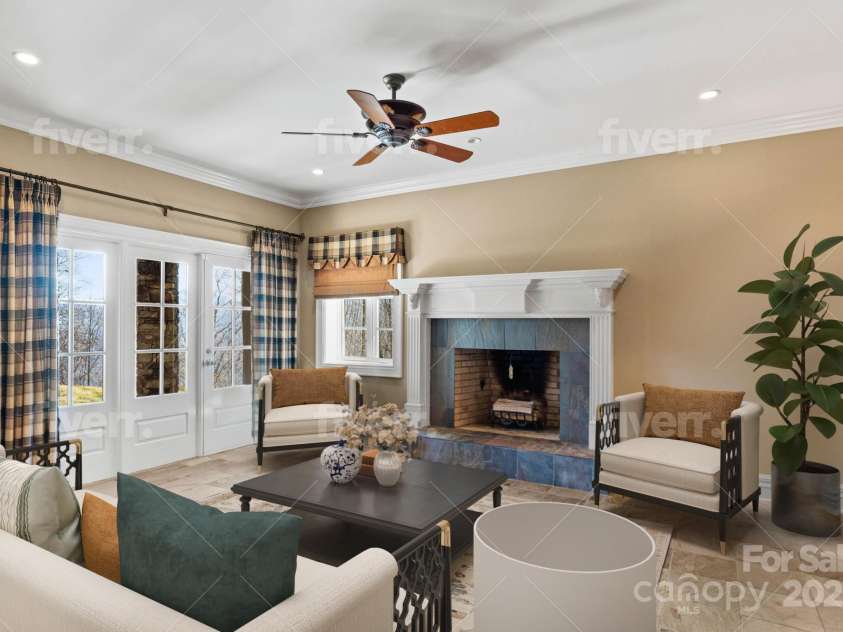 1676 Valle Cay Drive, Vilas, NC 28692.  MLS# CAR4227126, YatesRealty ID 4770. Basement bedroom, sitting room with full bath and fireplace