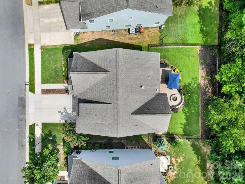2180 Bluebell Way, Tega Cay, SC 29708.  MLS# CAR4416643, YatesRealty ID 47701. 