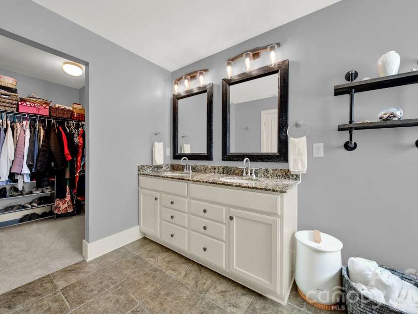 2180 Bluebell Way, Tega Cay, SC 29708.  MLS# CAR4416643, YatesRealty ID 47701. Primary Bathroom