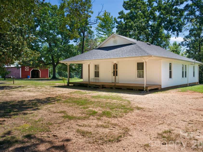 1002 Tanner Road, Rutherfordton, NC 28139.  MLS# CAR4418687, YatesRealty ID 47703. 