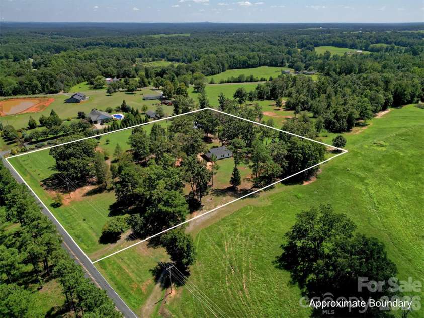 1002 Tanner Road, Rutherfordton, NC 28139.  MLS# CAR4418687, YatesRealty ID 47703. 
