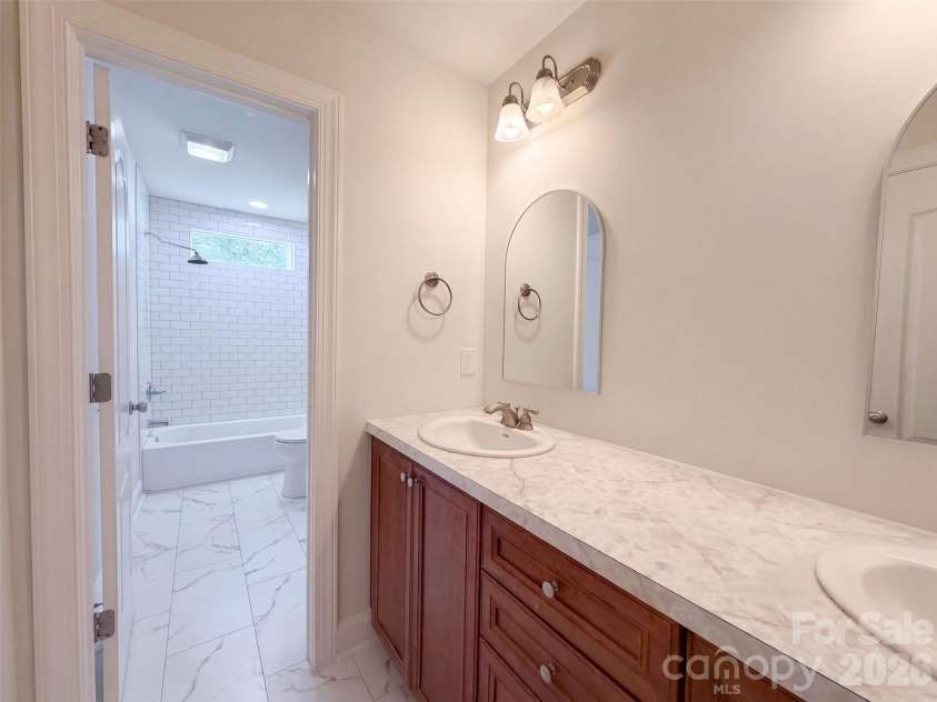 142 Bain Lane, Mooresville, NC 28117.  MLS# CAR4419563, YatesRealty ID 47705. 